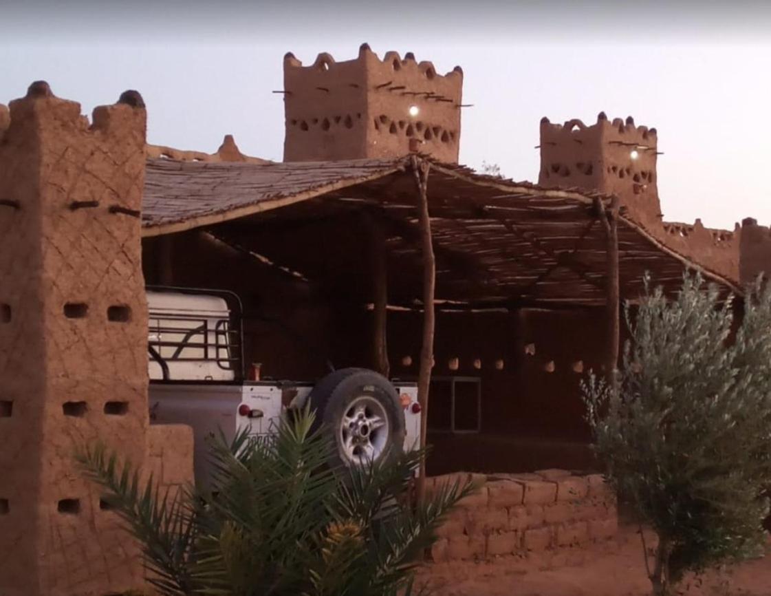 Auberge Dinosaur Kem Kem Hotel Tafraoute Sidi Ali Exterior photo