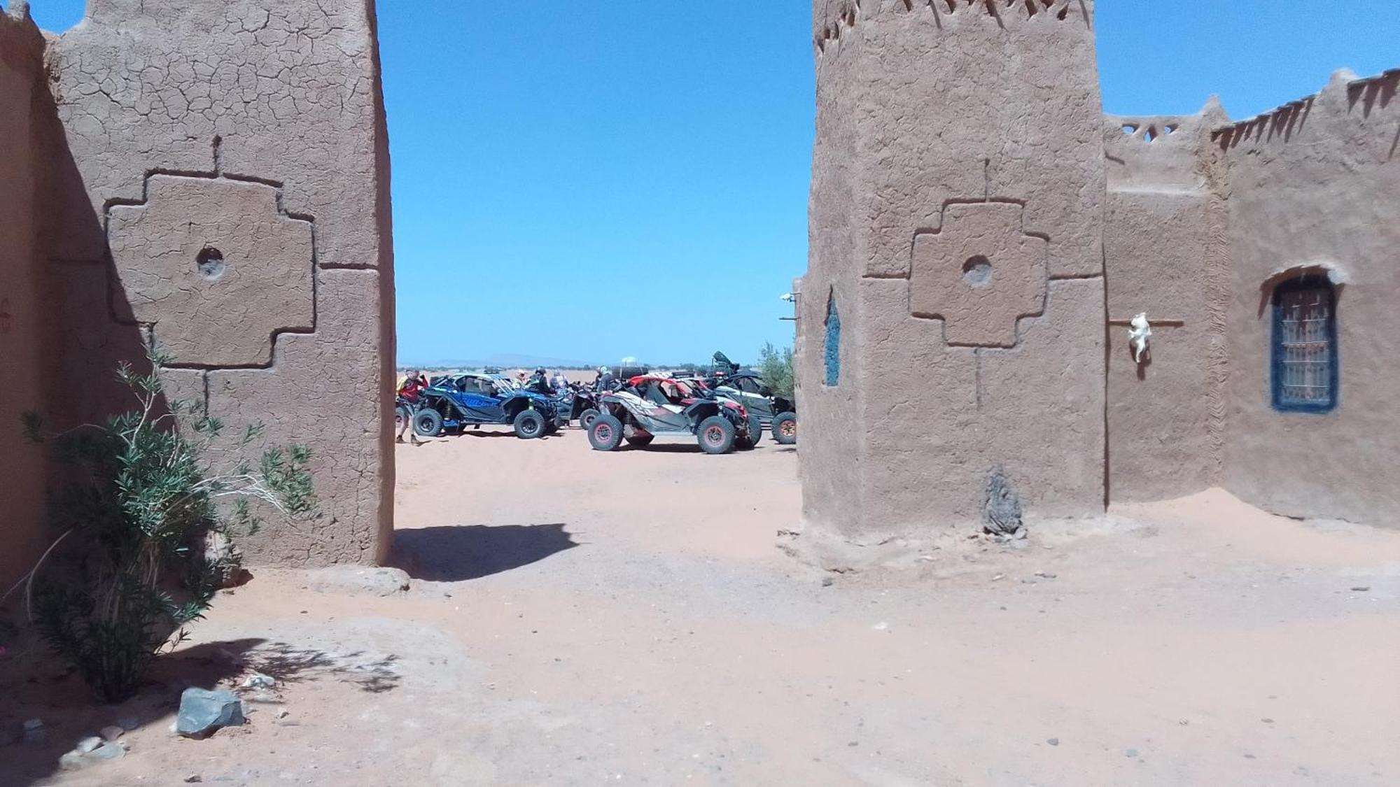 Auberge Dinosaur Kem Kem Hotel Tafraoute Sidi Ali Exterior photo